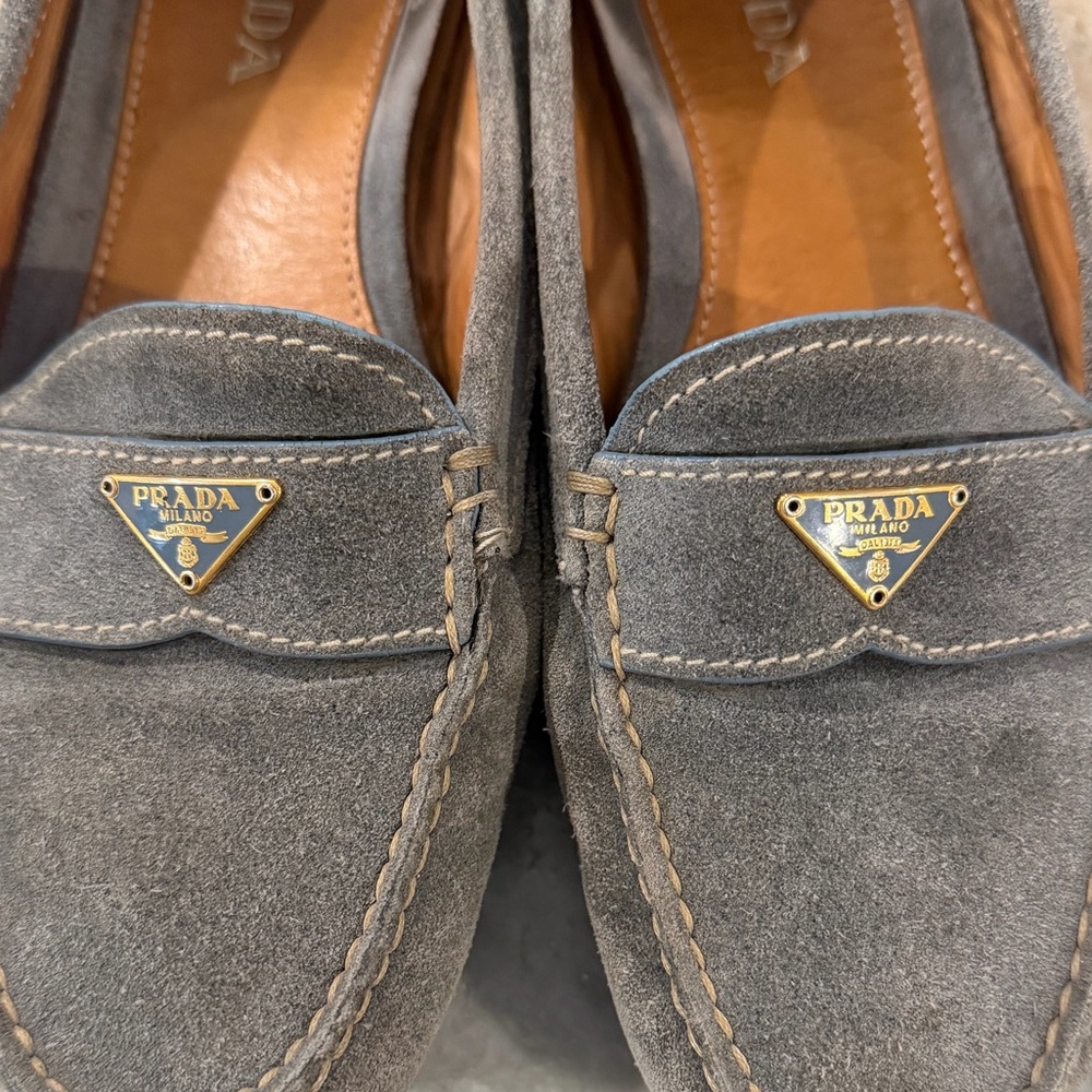 Absolutely gorgeous suede blue/green Prada Loafers in beautiful condition size 7 - Picture 3 of 7